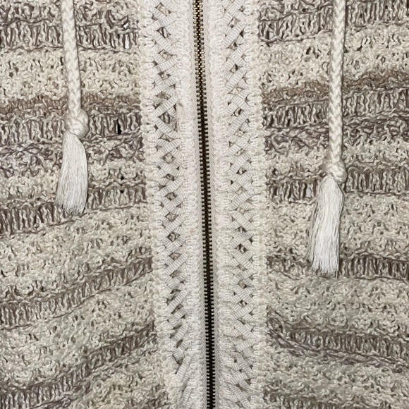 Free People sweater - Picture 3 of 3